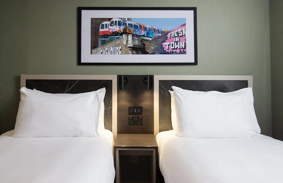 Royal National Hotel-1