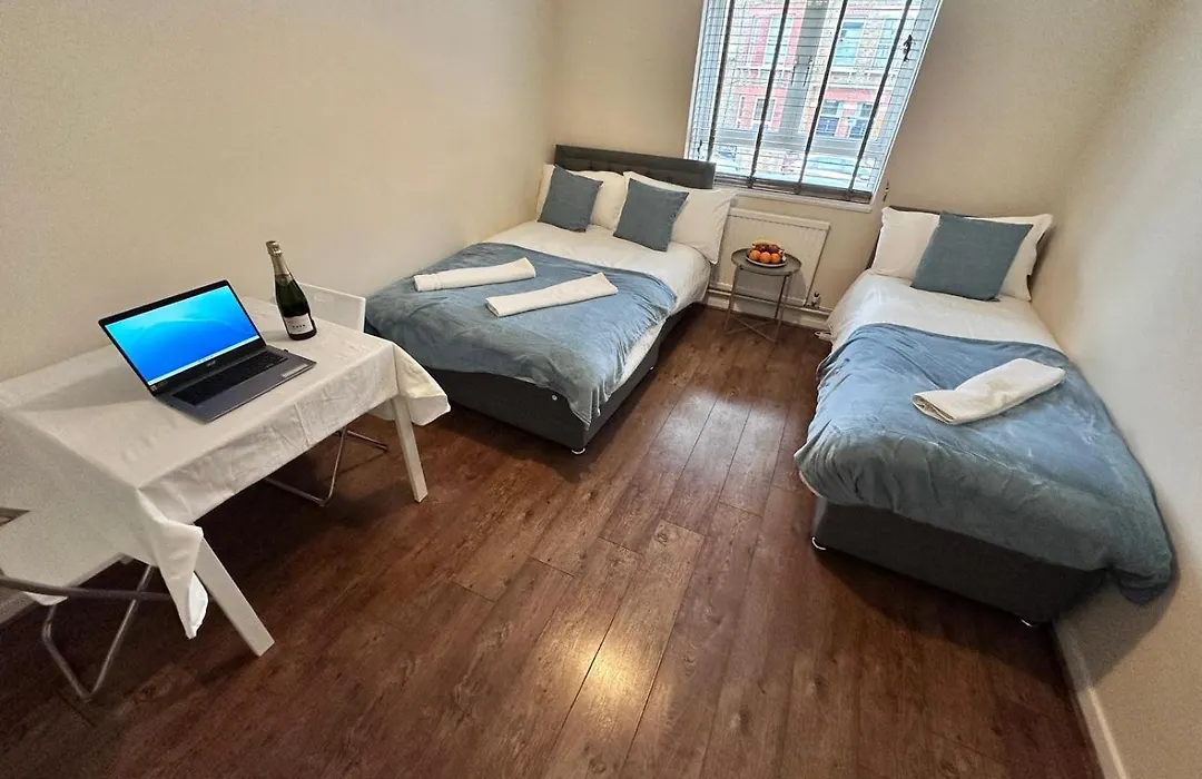 Camden City Rooms-1