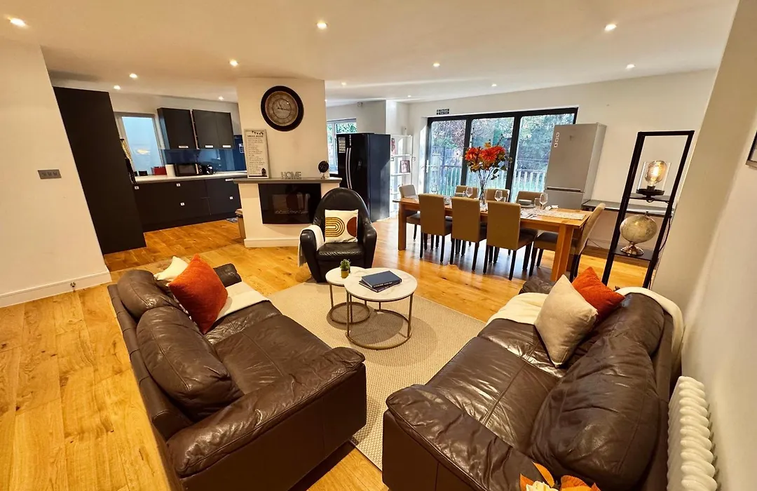 En-Suites With Free Parking, Wembley Park Station And Stadium-1