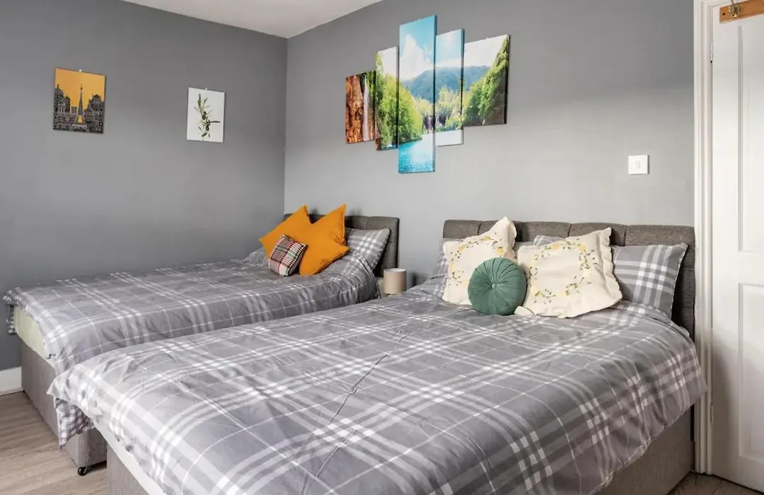 Hatton Homes - Thackeray Avenue-1