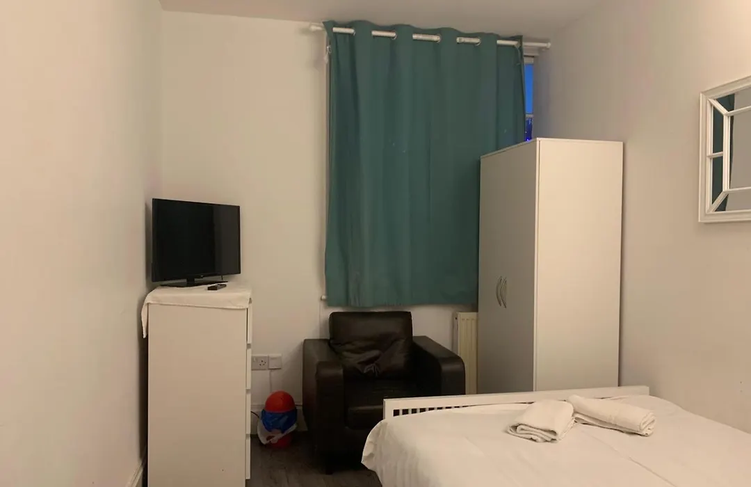Simple Stays-1