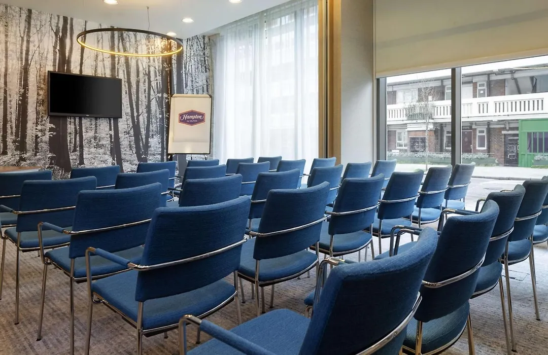 Hampton By Hilton London Waterloo-1