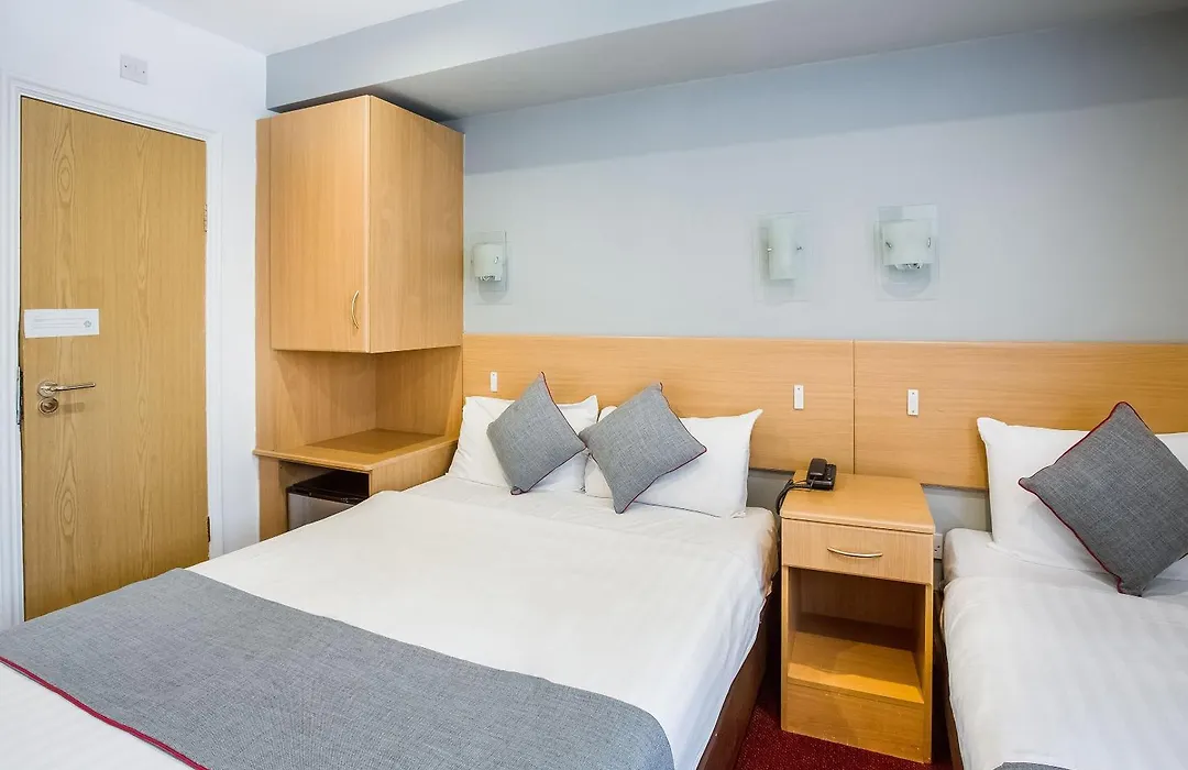 London Guest House By Oyo - Acton-1