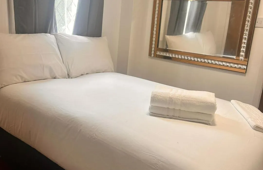 Romany House Hotel-1