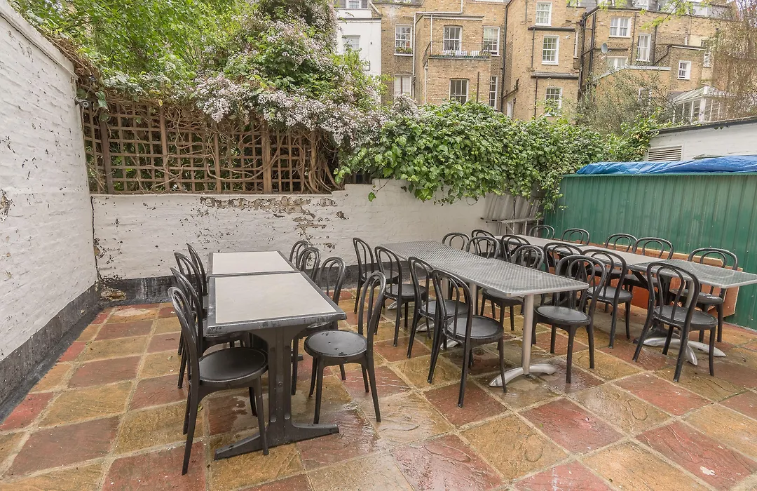 Victoria Inn London-1