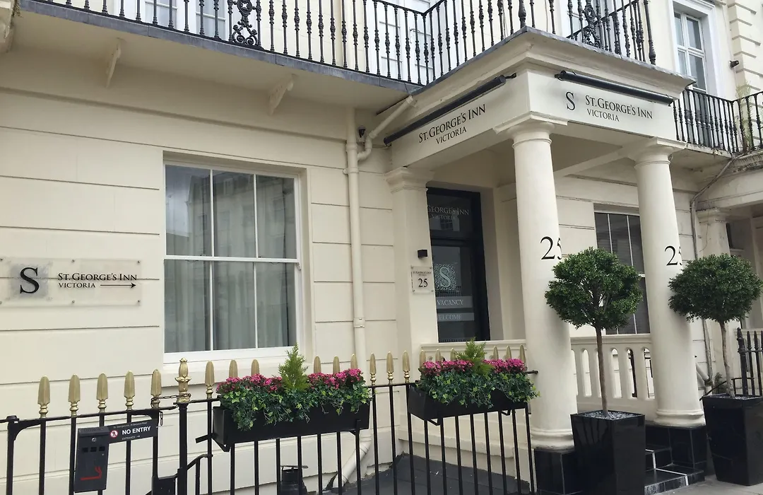 St George'S Inn Victoria-1