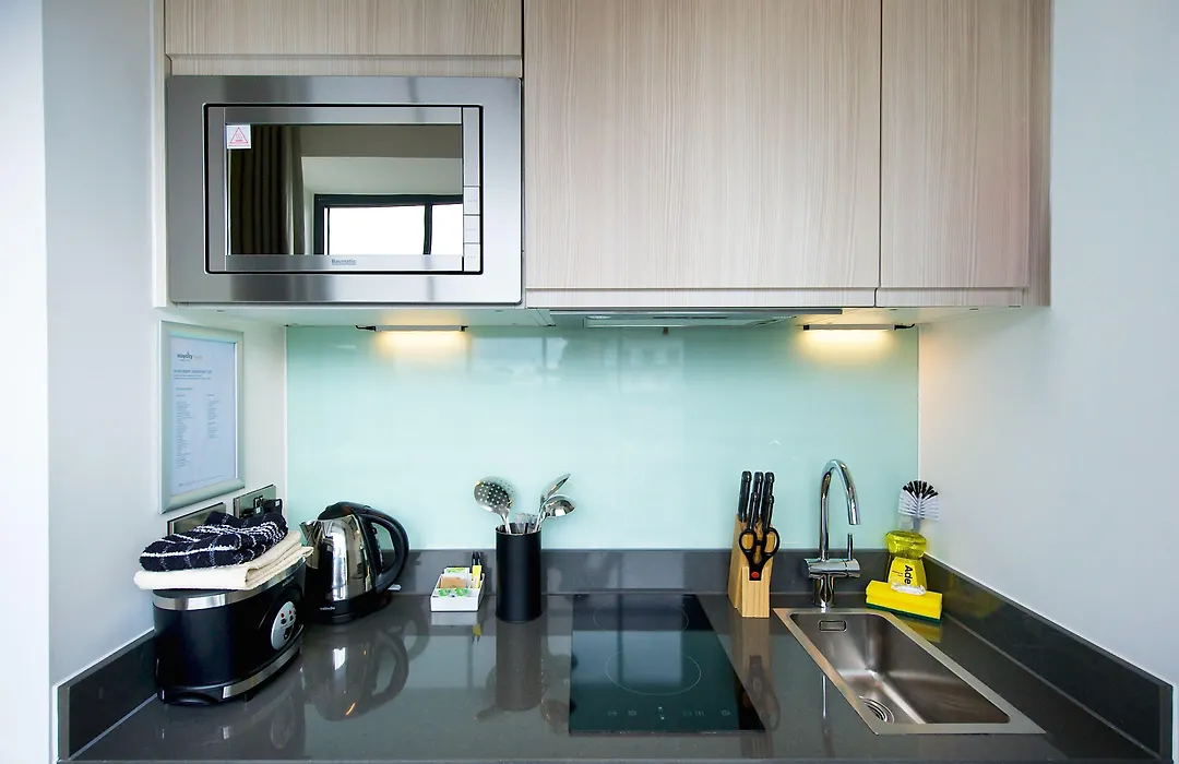 Staycity Aparthotels London Deptford Bridge-1