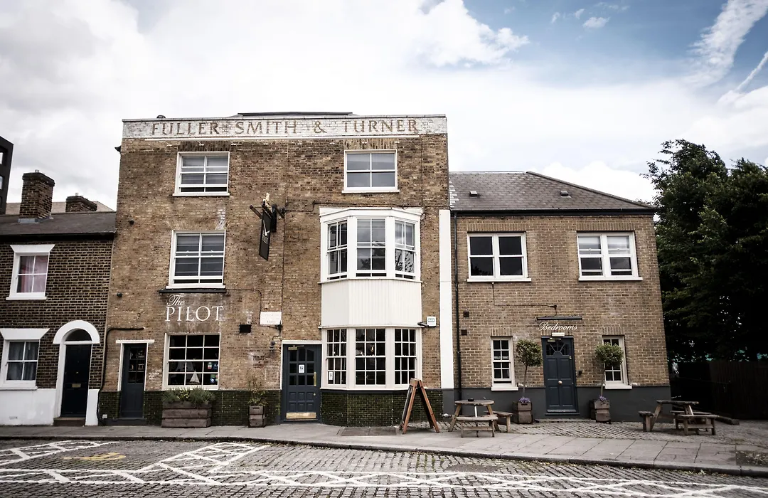 The Pilot Inn-1