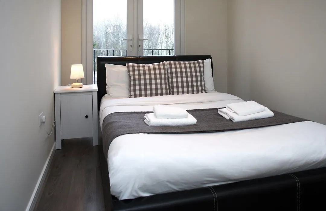 Guest House London-1