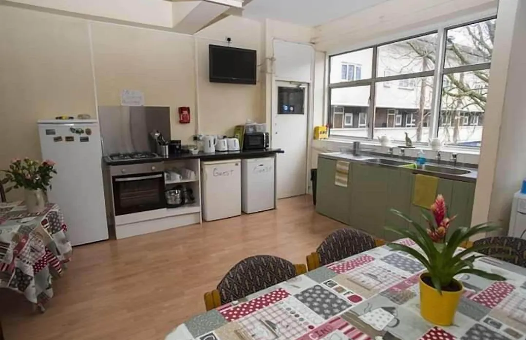 The Queens Hostel-1