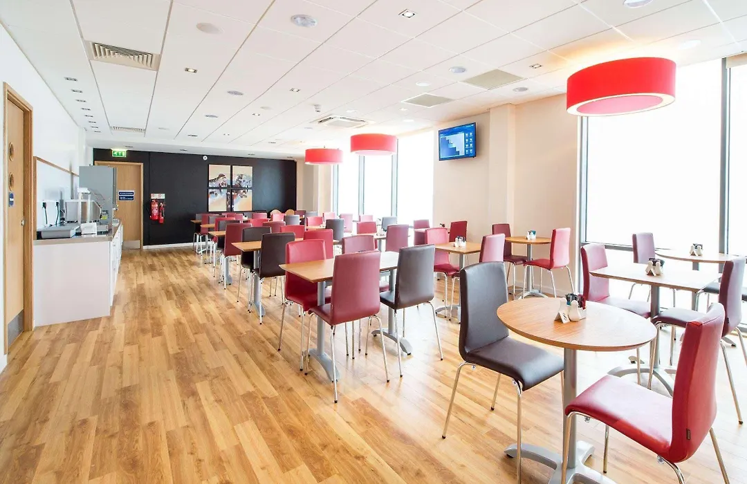 Travelodge London Greenwich High Road-1