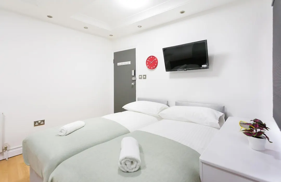 Eurostar Budget Rooms-1