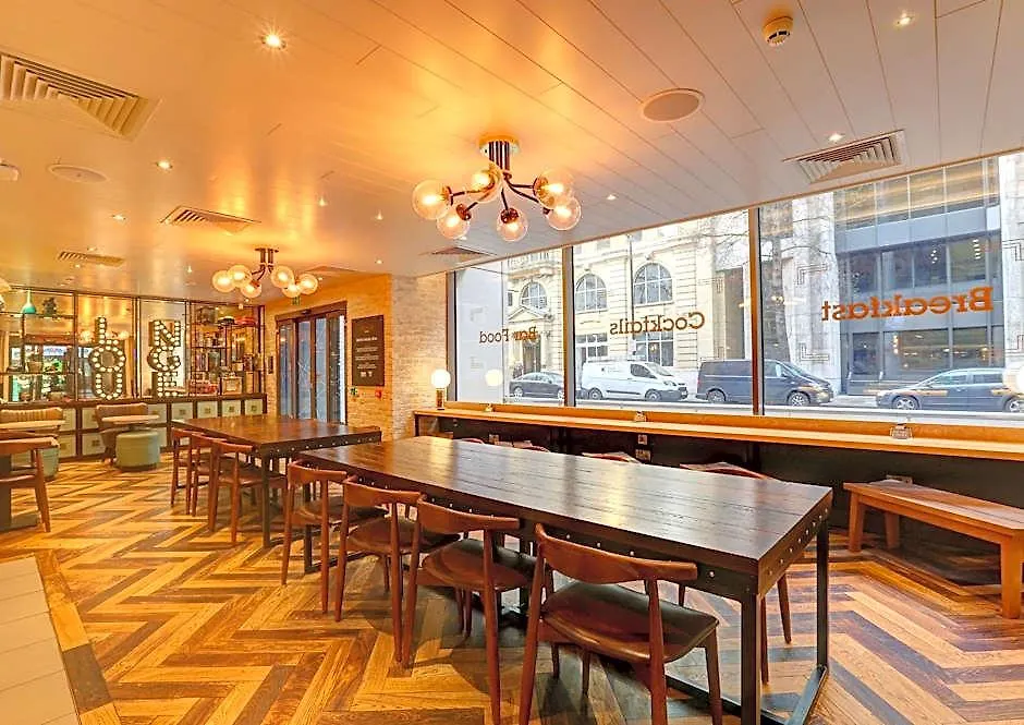 Hub By Premier Inn London Westminster - Westminster Abbey-1