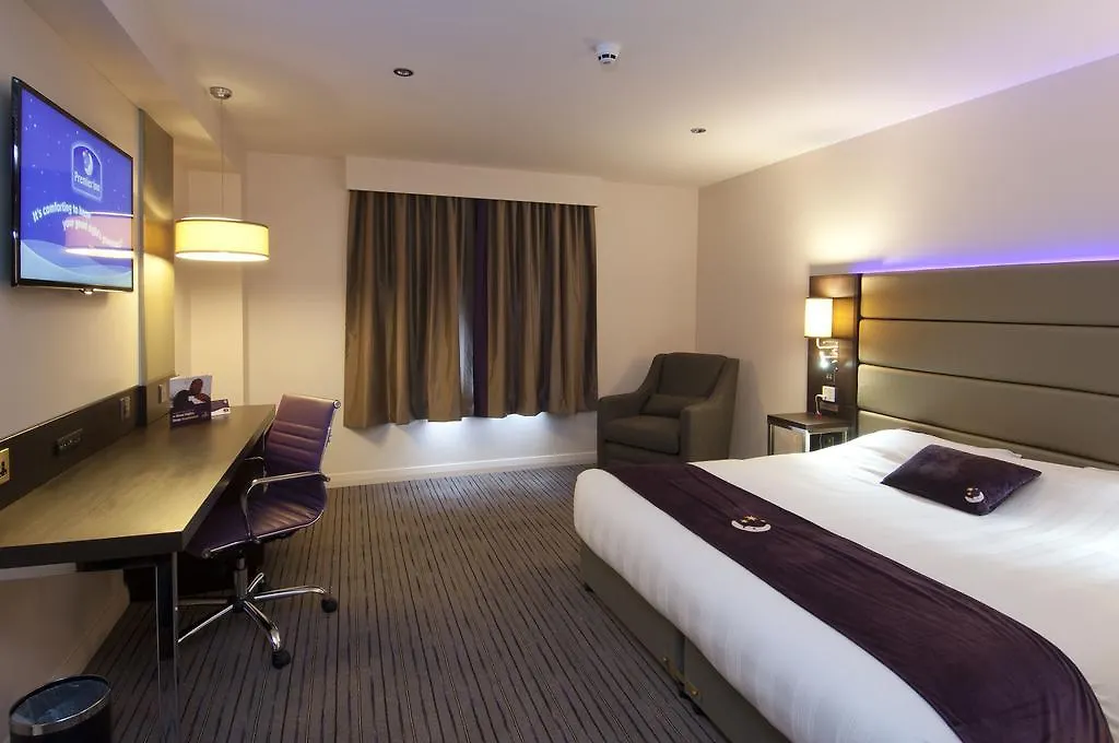 Premier Inn London Southwark-1