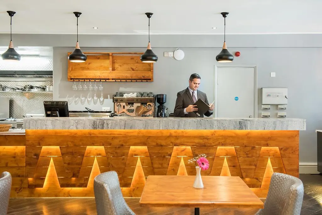 Docklands Lodge London-1