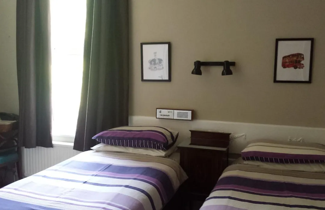 Brook Hotel-1