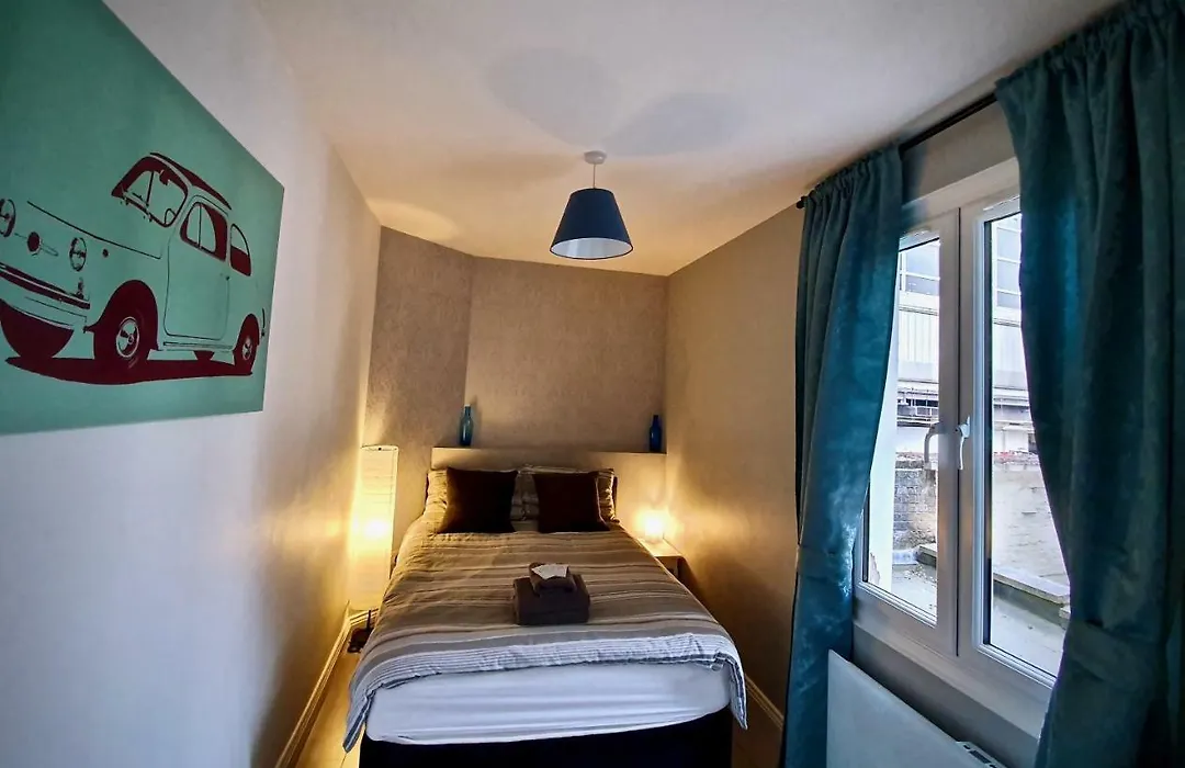 Victoria Lodgings London-1
