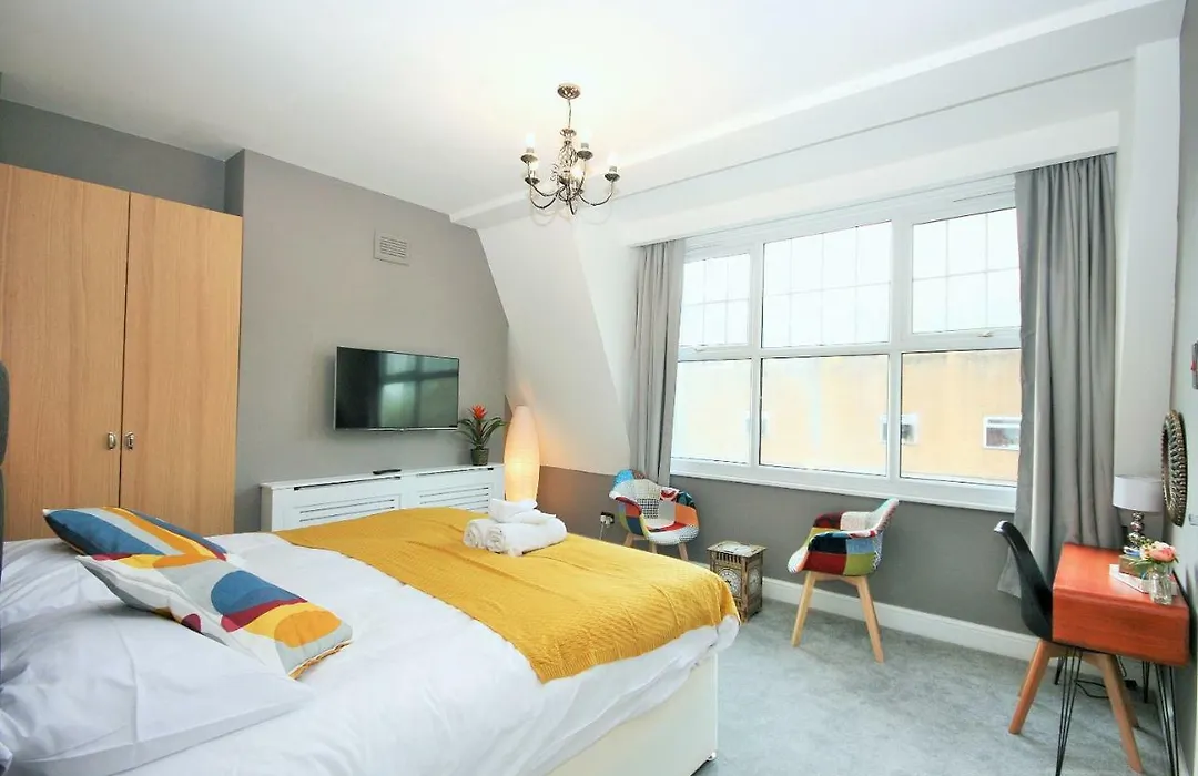 Brick Lane Guest House-1