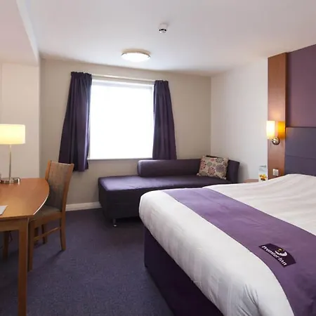 Premier Inn London Twickenham Stadium-3