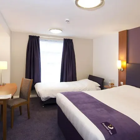 Premier Inn London Twickenham Stadium-2