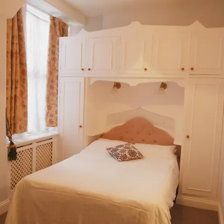 Maranton House Hotel-3