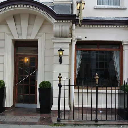 Carlton Hotel-2