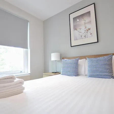 Russell Square Serviced Apartments By Concept Apartments-2