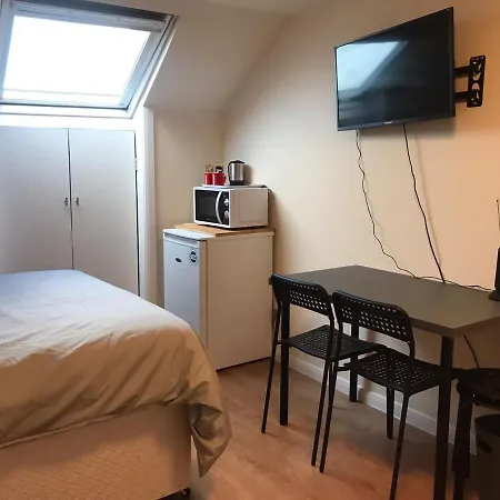 Willesden Lodge Guest House-3