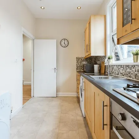 Mile End Rooms 57A-3