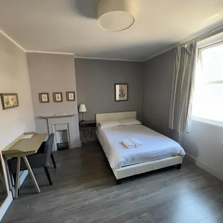 Petticoat Accommodations-3