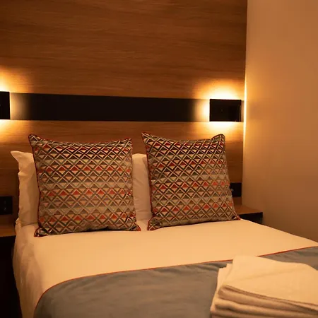 Oxford Hotel-2