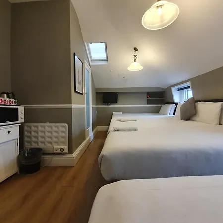 Belgravia Rooms Hotel-3