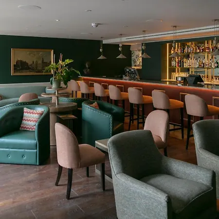 The City Of London Club-2
