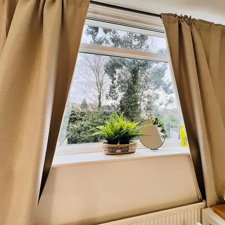 Stunning Double Room Sw2 Near To Brixton-3