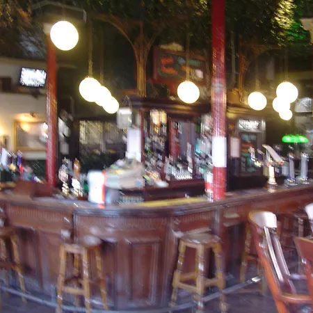 Beaconsfield Hotel-2