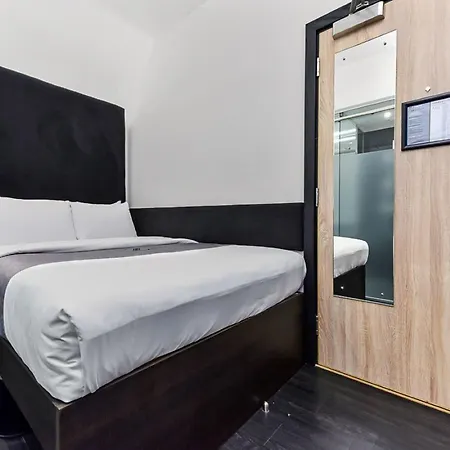 The Z Hotel Strand-3