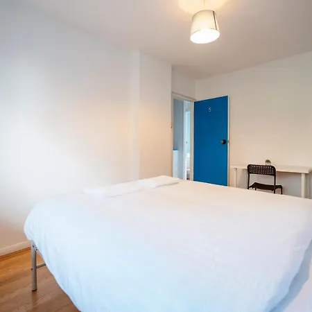 Deptford Bridge Double Rooms-2