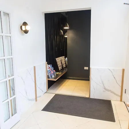 Wardonia Hotel Kings Cross-3