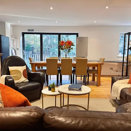 En-Suites With Free Parking, Wembley Park Station And Stadium-3