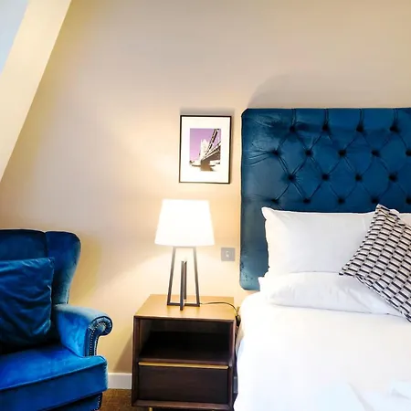 Monument Serviced Apartments By Lovelystay-2