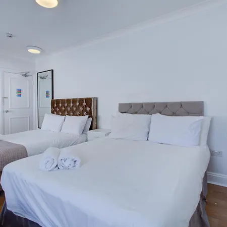 Lamont Hotel-2