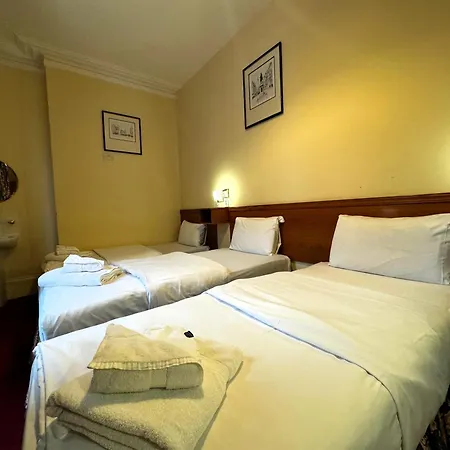 Bridge Park Hotel-2