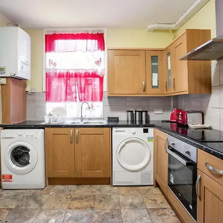 Hatton Homes - Thackeray Avenue-3