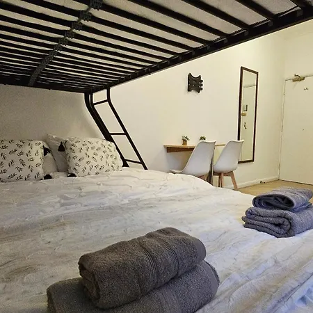Bros Inn Hotel-2