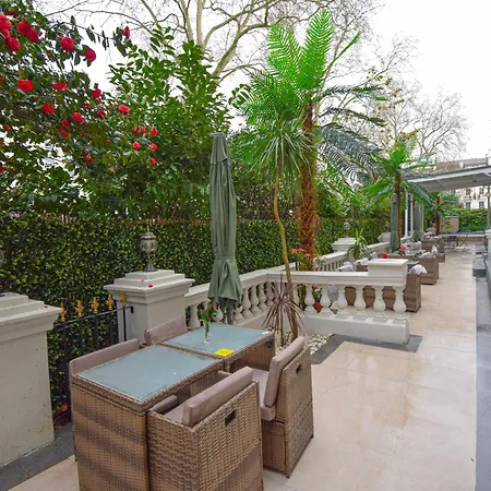 Pembridge Palace Hotel-3