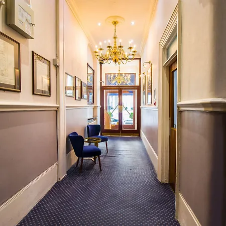 London Town Hotel-3