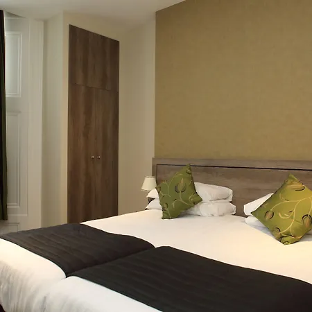 Kensington Gardens Hotel-3