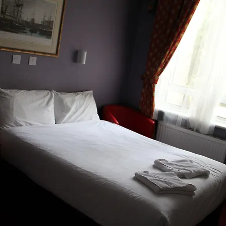 Lord Kensington Hotel-3