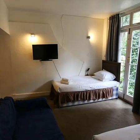 Swinton Hotel-3
