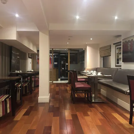 The New London Carlton Hotel-2